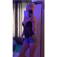 Escort pige fra København tilbyder Sex uden kondom @ escort5.dk